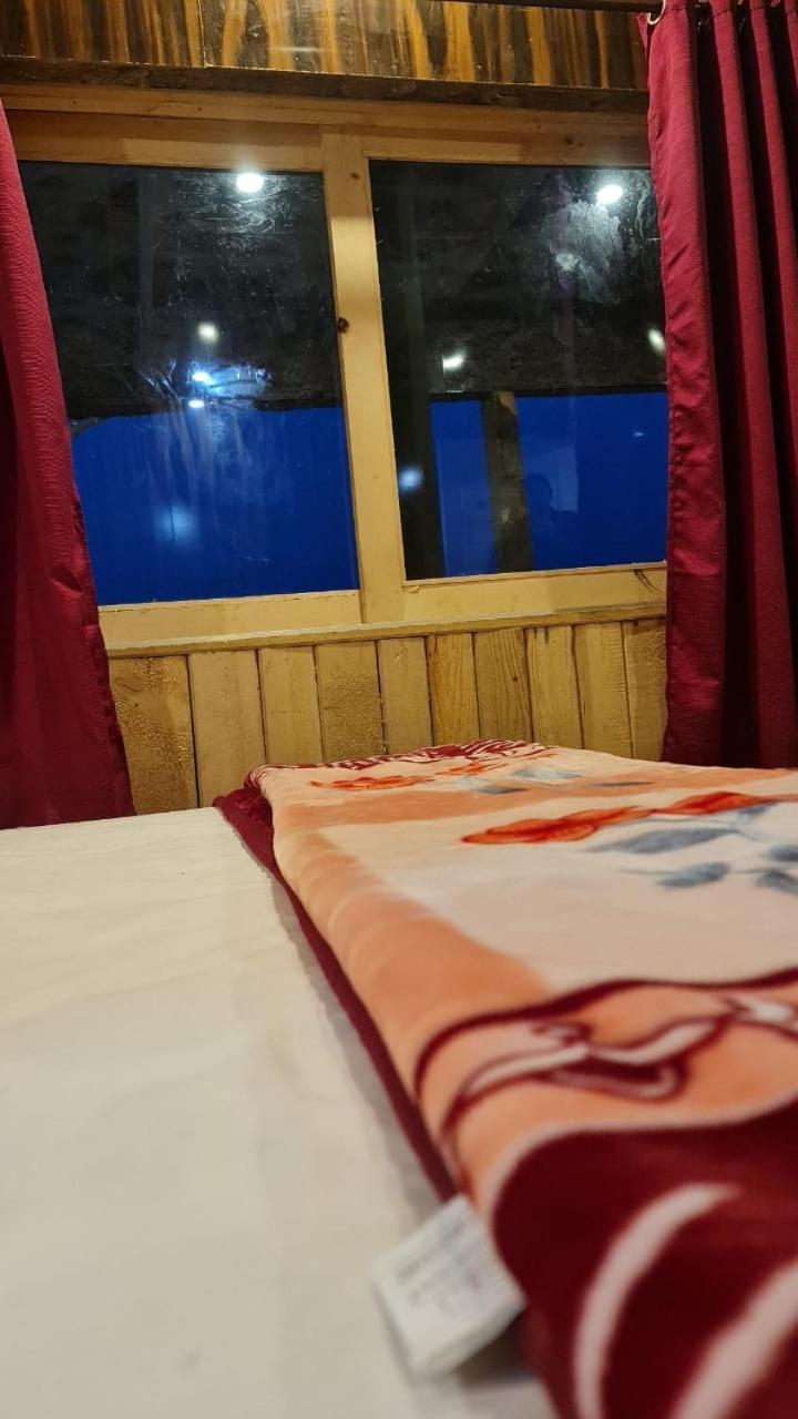 Pine Ridge Cottages Nathia Gali Екстер'єр фото