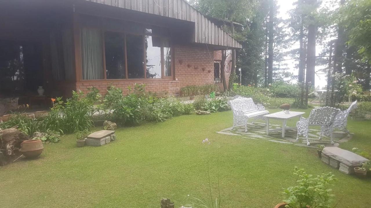 Pine Ridge Cottages Nathia Gali Екстер'єр фото
